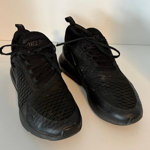 Nike Air Max 270 Big Kids size 6.5Y Black
